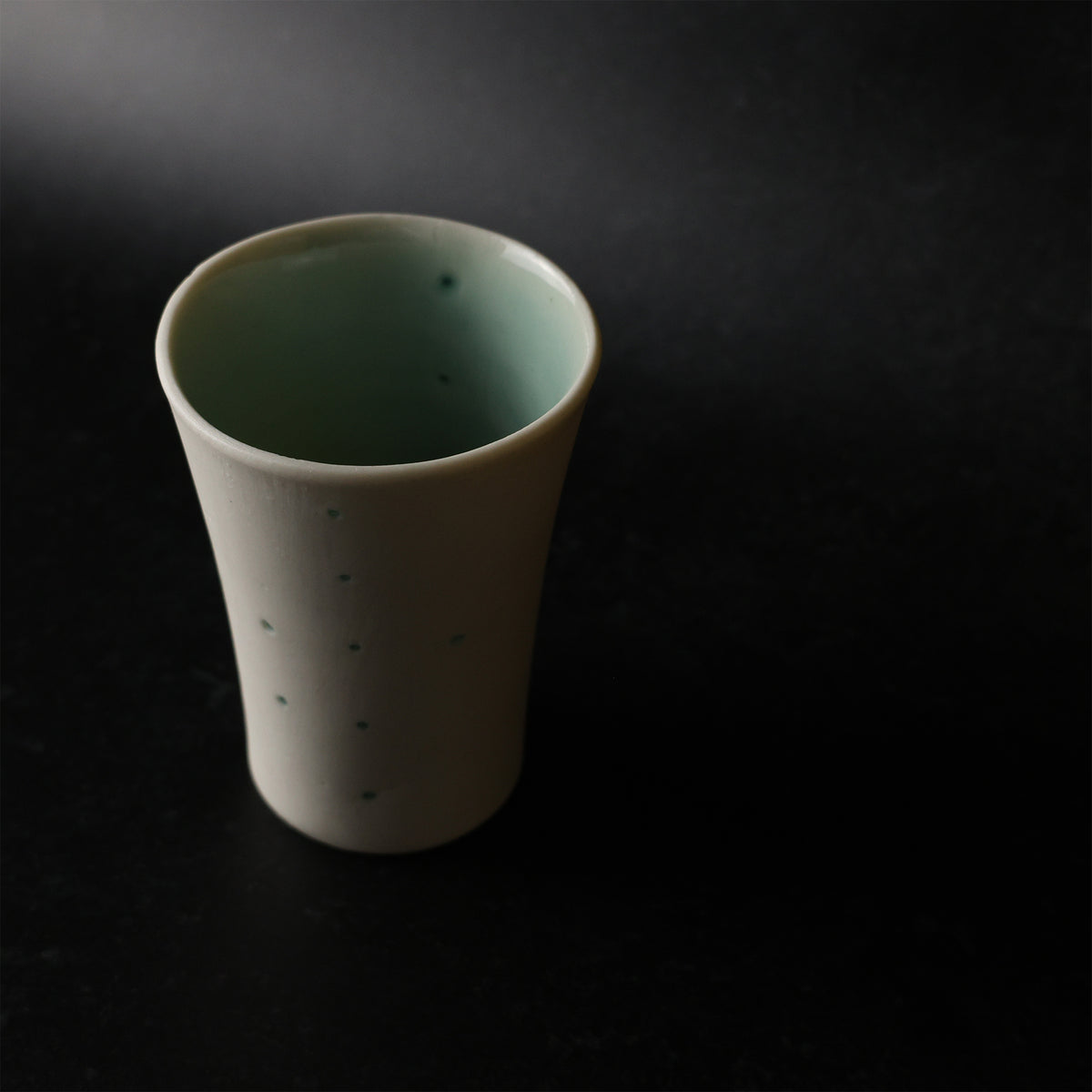 【 うつわ工房千の森：加藤千恵子さん 】透光性磁器蛍手ショットグラス 商品画像 4