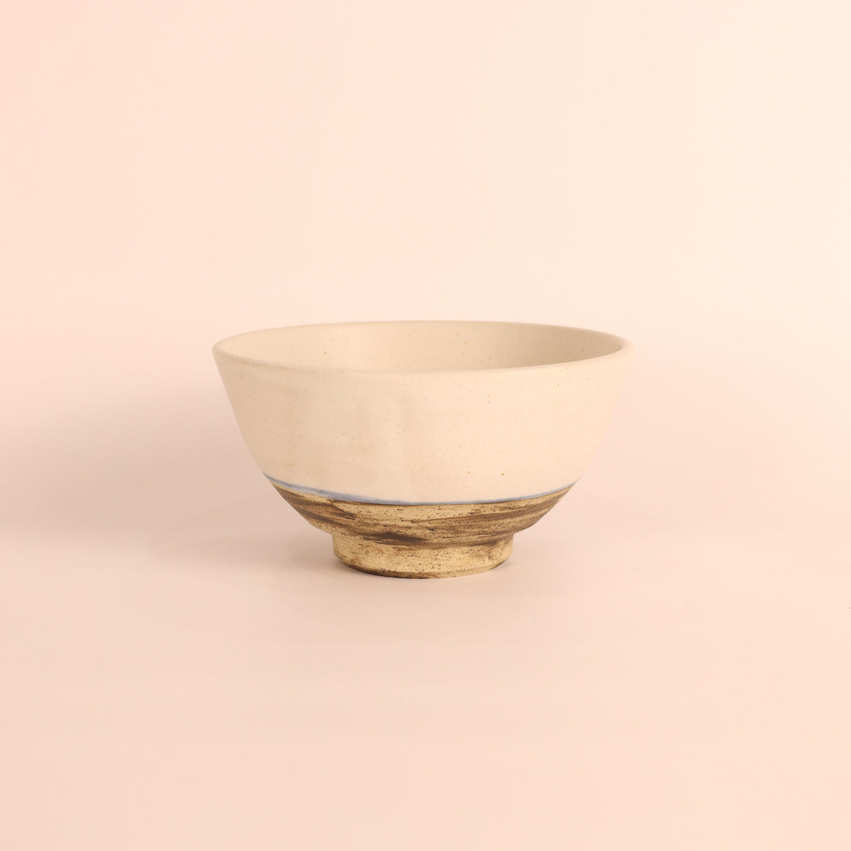 【益子焼：根古屋製陶さん】茶碗白/黒 商品画像